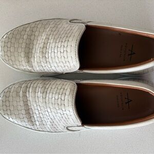 Aquatalia genuine leather women’s  Ivory Woven Slip-Ons